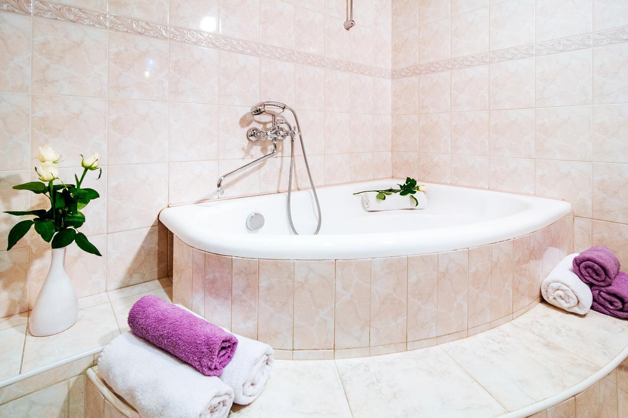 Guest House on Victory Square Minsk Extérieur photo